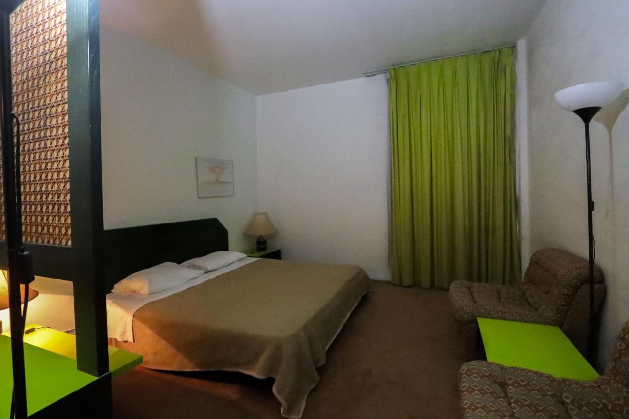 Hotel Mena Al Diyar 114 Rijád Exteriér fotografie